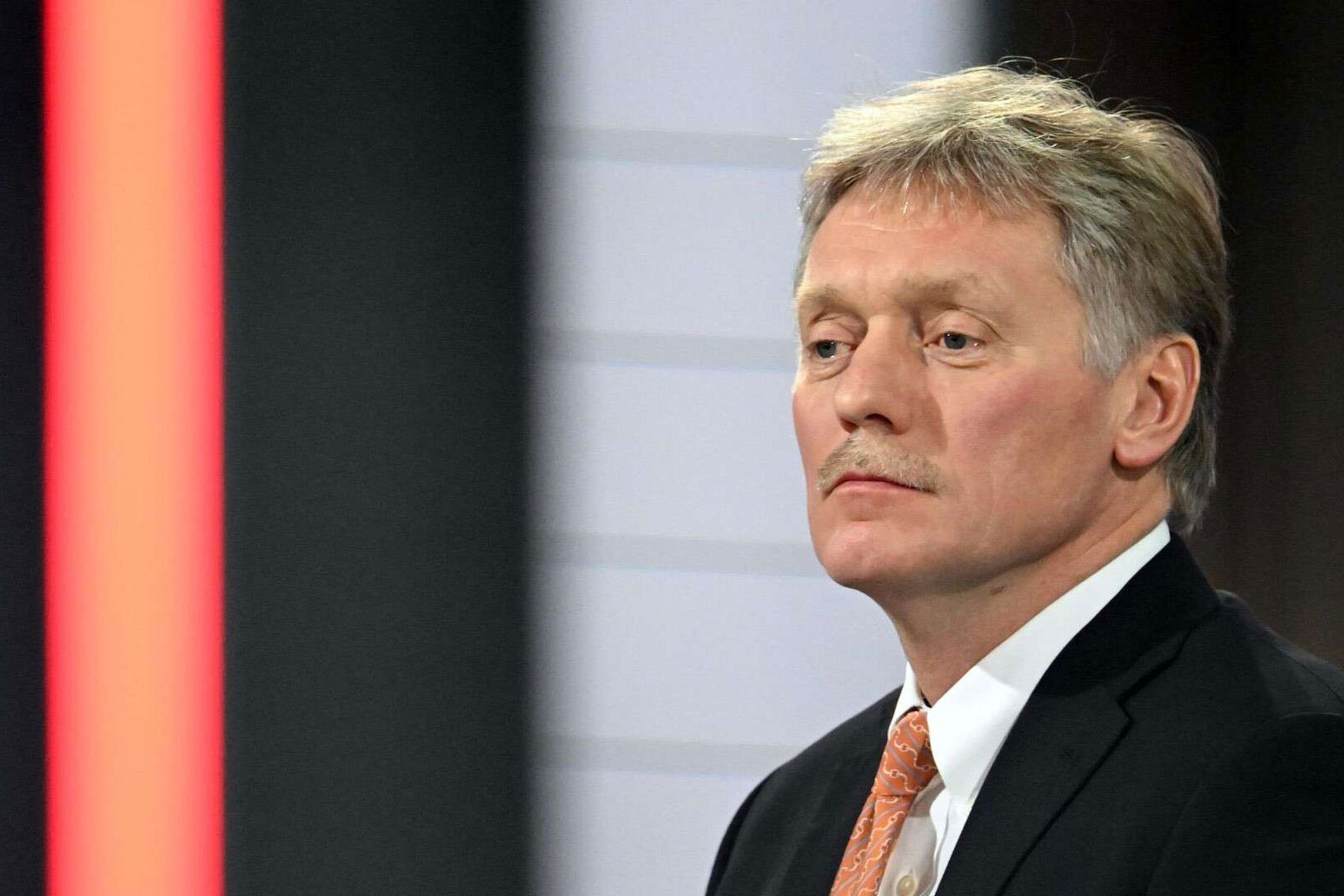 график работы 1 января. макси режим работы 1 января 2024. режим работы магазина магнит. макси режим работы 1 января 2024. работаем с 3 января.